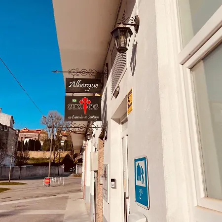 Sixtos No Caminho - No Bike Storage Hostel Santiago de Compostela