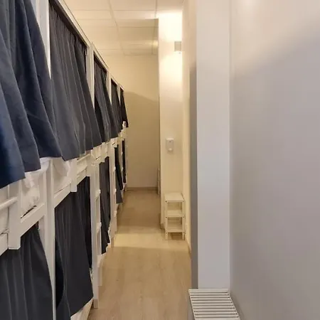 Sixtos No Caminho - No Bike Storage *