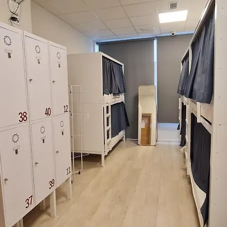 Sixtos No Caminho - No Bike Storage Σαντιάγο ντε Κομποστέλα