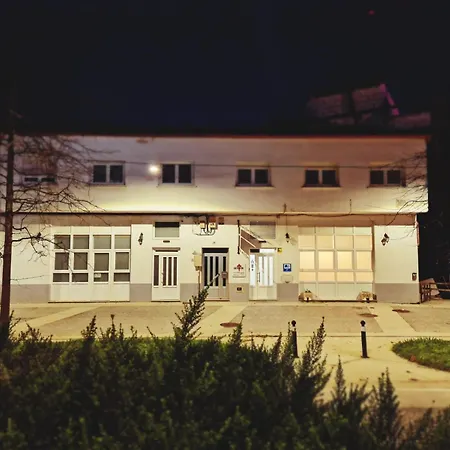 Sixtos No Caminho - No Bike Storage *