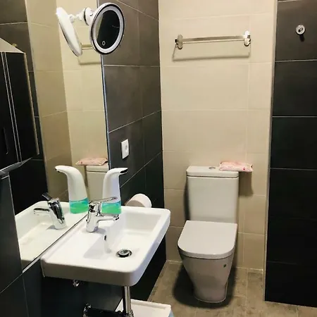 Sixtos No Caminho - No Bike Storage * Σαντιάγο ντε Κομποστέλα