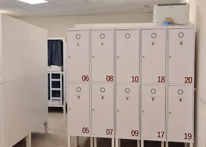 Sixtos No Caminho - No Bike Storage