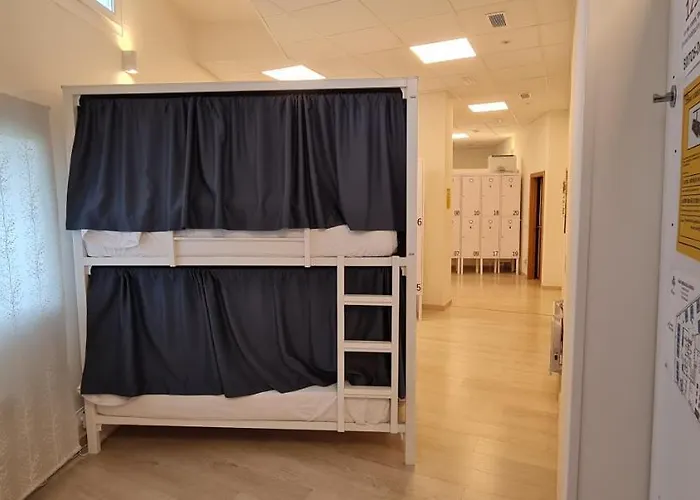 Sixtos No Caminho - No Bike Storage