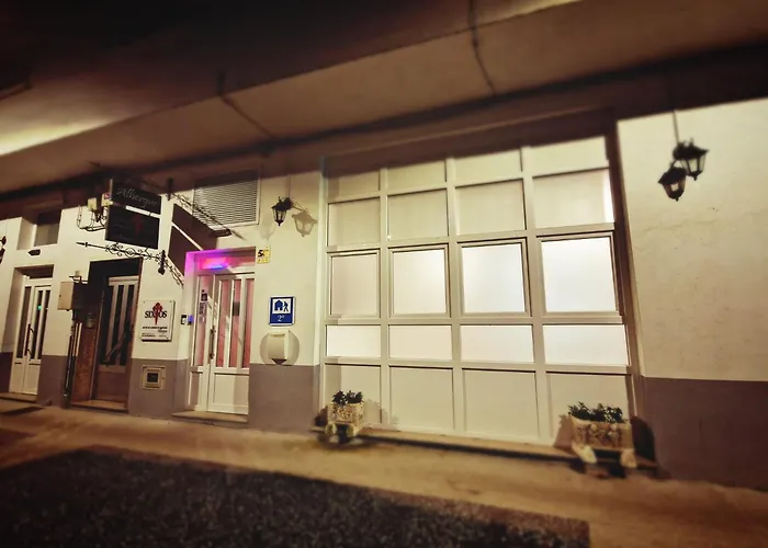 Sixtos No Caminho - No Bike Storage Hostel