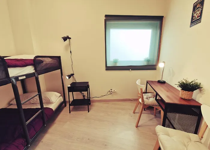 Sixtos No Caminho - No Bike Storage *